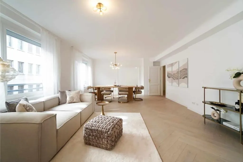 Luxury Living First District Apartment Vienna Austria