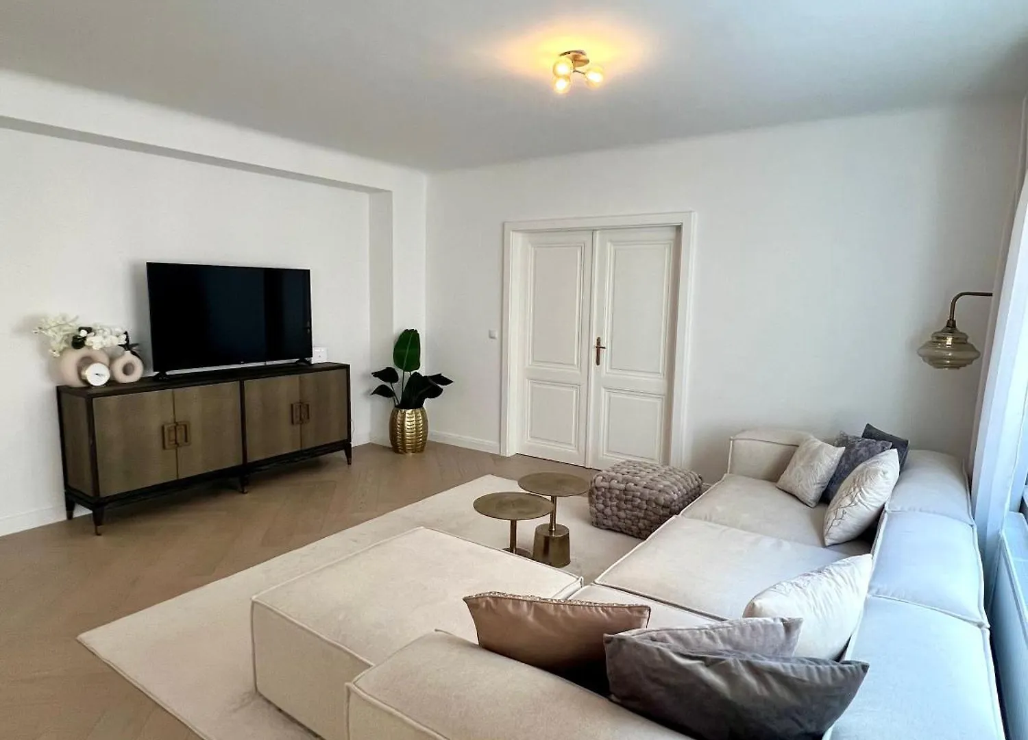 Luxury Living First District Apartment Vienna 0*,  Austria